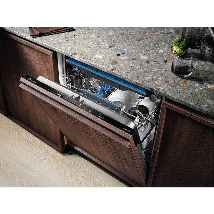 Electrolux EEM48300L 6